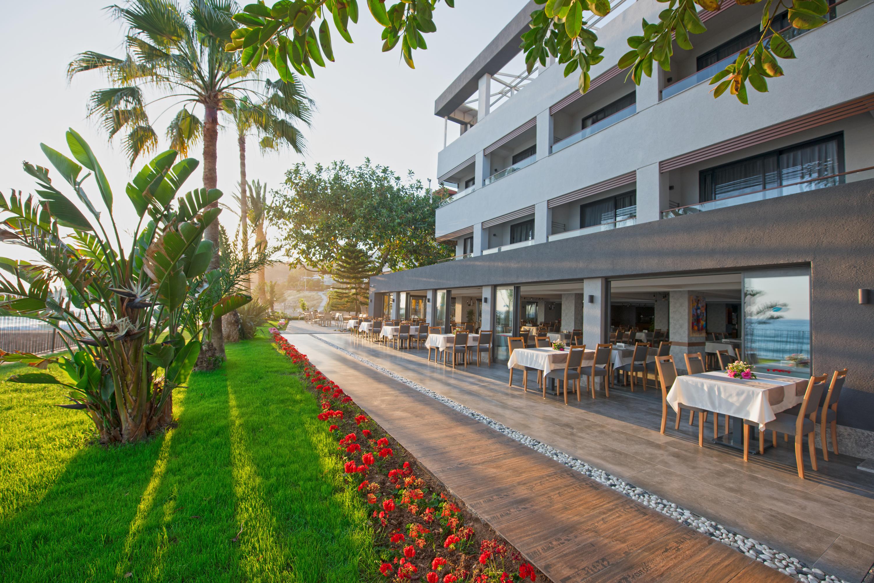 Floria Beach Hotel Alanya Exterior photo
